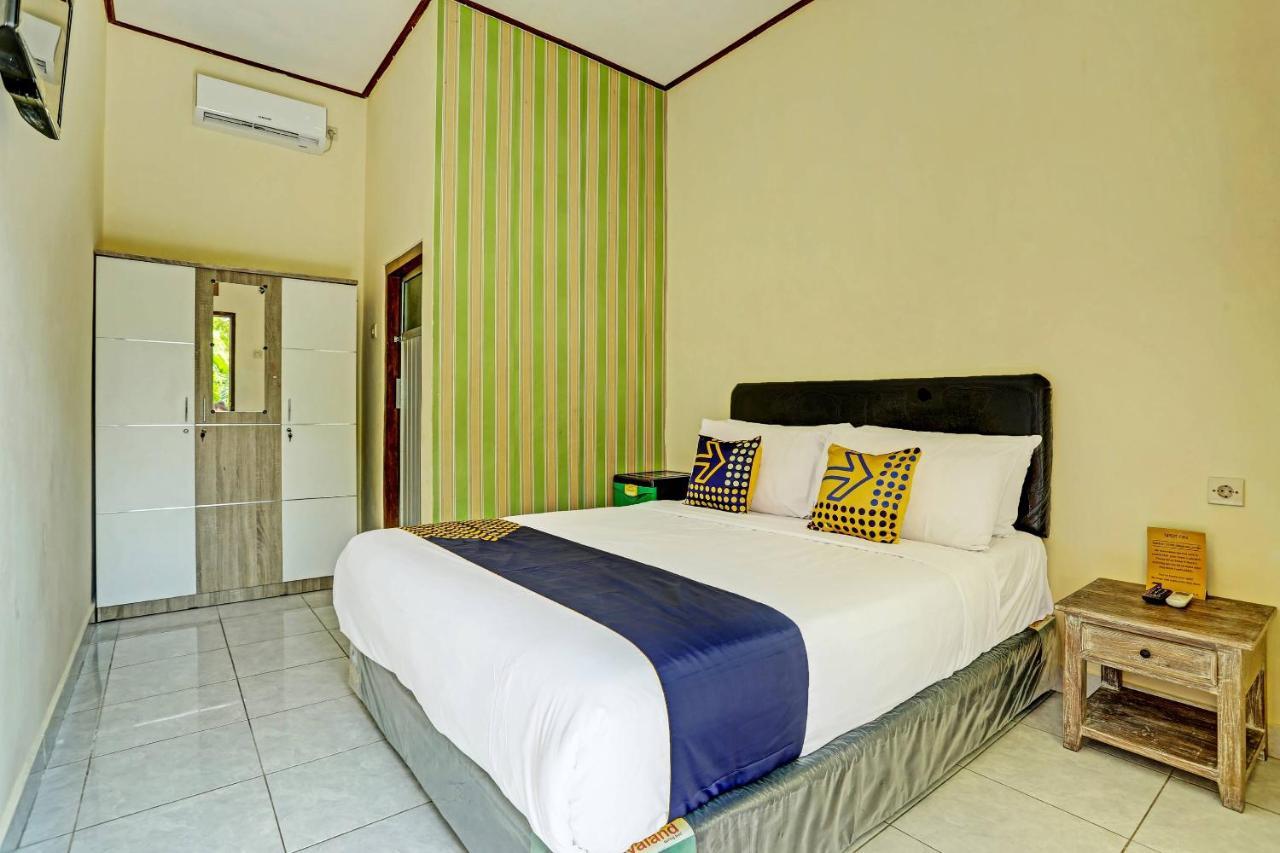 SPOT ON 91197 Pondok Rahayu Hotel Kerobokan Exterior foto
