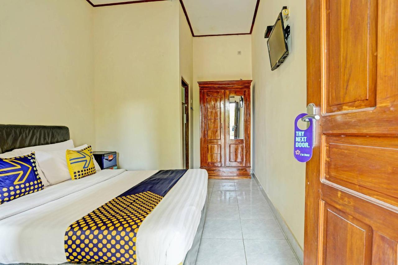SPOT ON 91197 Pondok Rahayu Hotel Kerobokan Exterior foto
